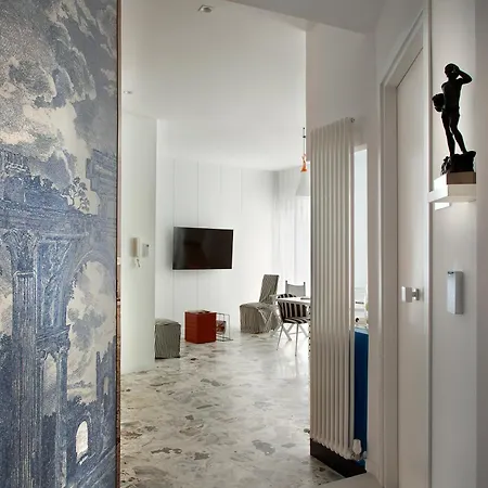 Residenza Farella-camera Fuoco Di Lusso Con Climatizzazione Wi-fi E Balcone Panoramico A